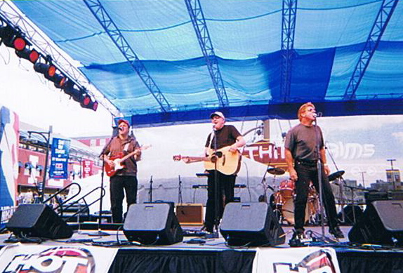 Loaded playing an outdoor festival set